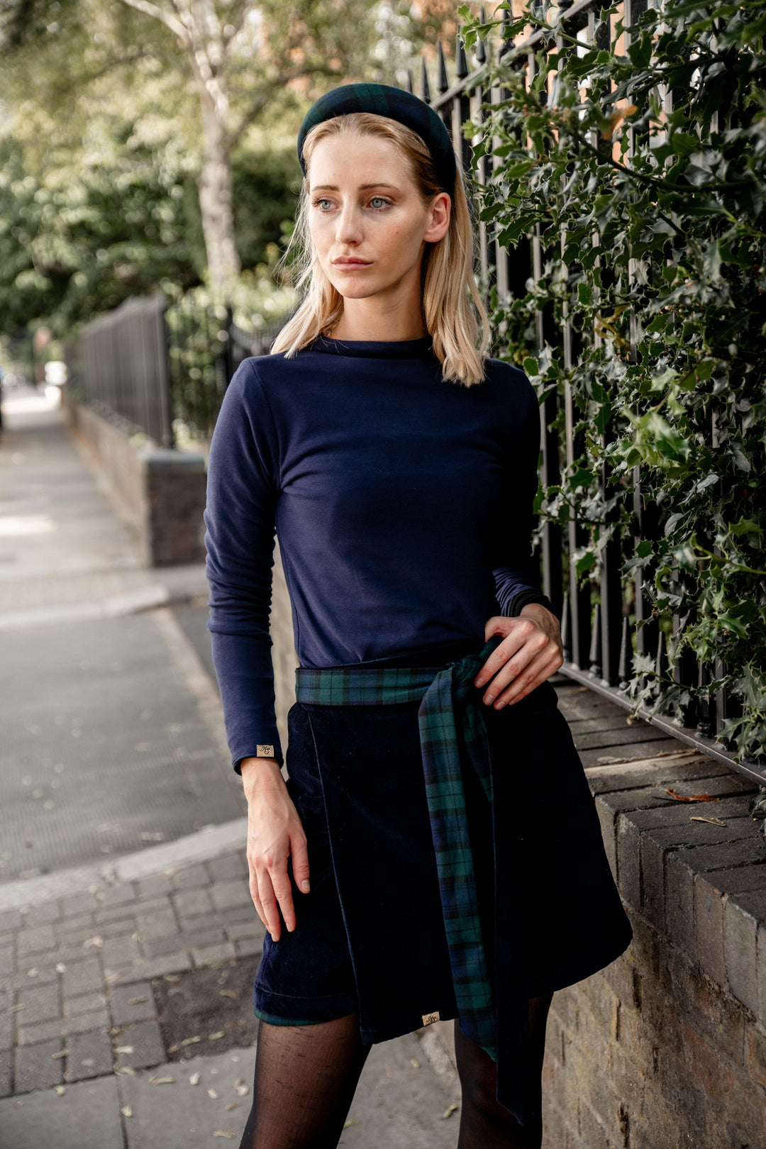 Zoe black selling velvet top with plaid skirt 14