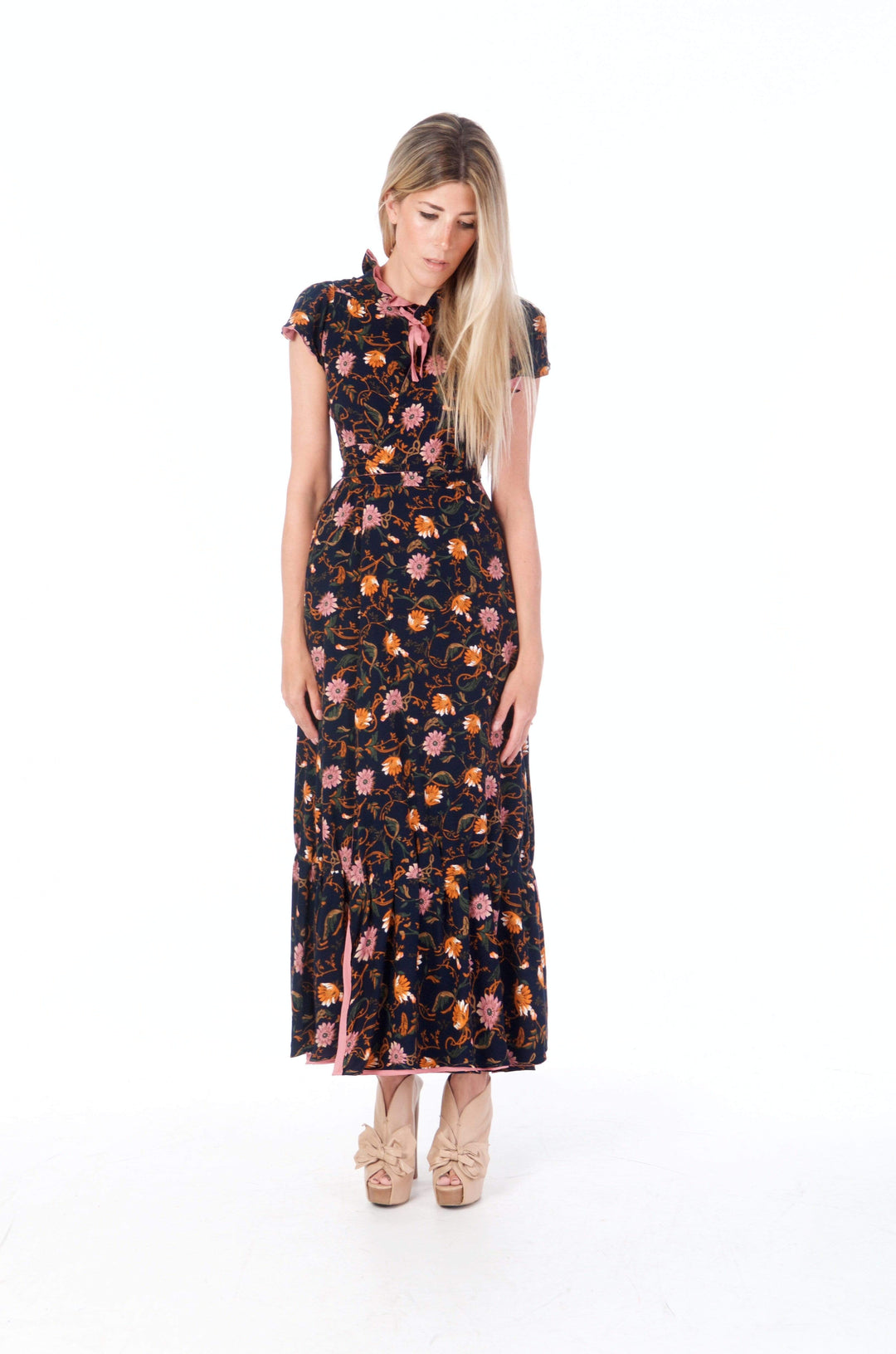 The Philippa Gown in Blush Pink /Navy floral is a four way reversible luxury dress with beautiful details and side pockets Hannah Sophia 