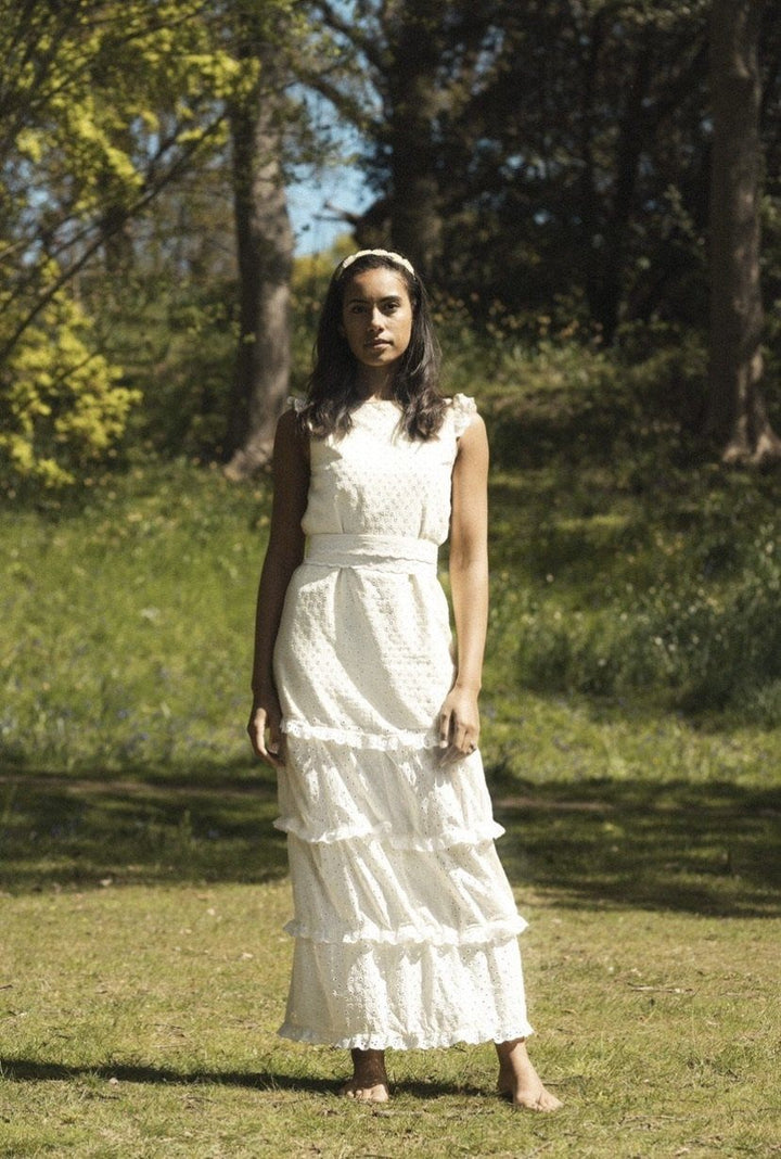 White broderie anglaise maxi dress with 3 detachable tiers and a detachable black bow Dress Hannah Sophia England 